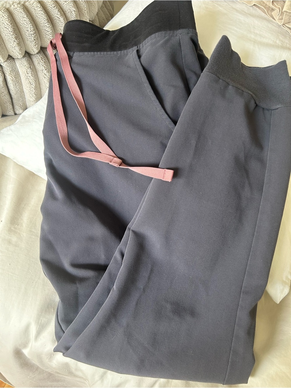 FIGS charcoal gray joggers in size medium